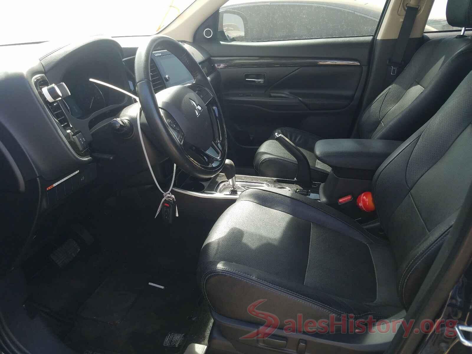 JA4AD3A34HZ040537 2017 MITSUBISHI OUTLANDER