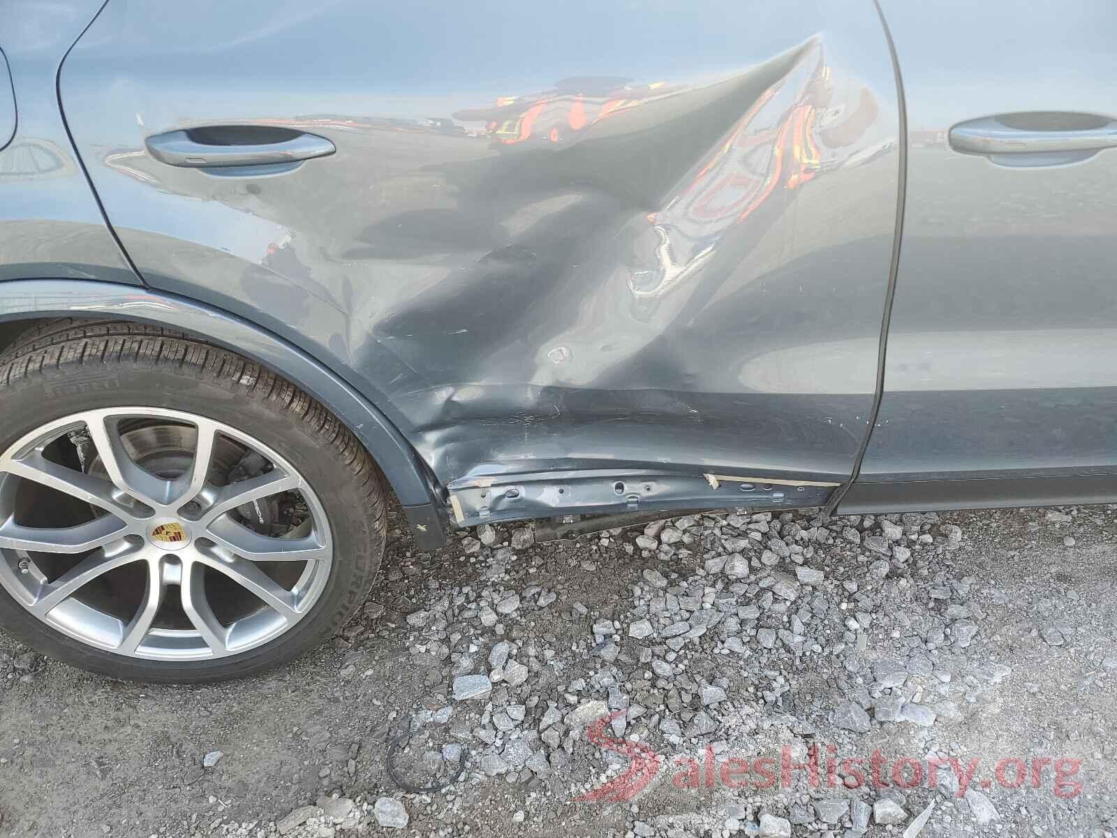 WP1AA2AY6KDA01715 2019 PORSCHE CAYENNE