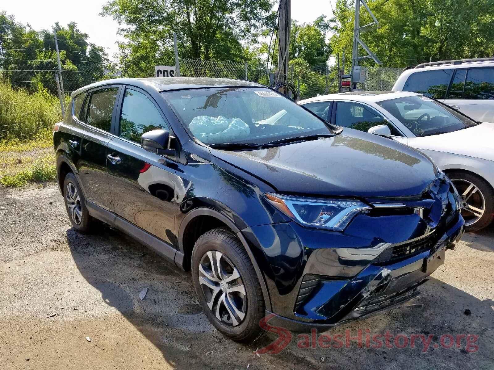 JTMBFREV3JD255784 2018 TOYOTA RAV4 LE