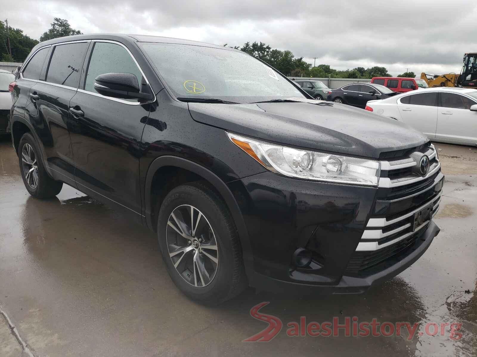 5TDZZRFH6HS204082 2017 TOYOTA HIGHLANDER