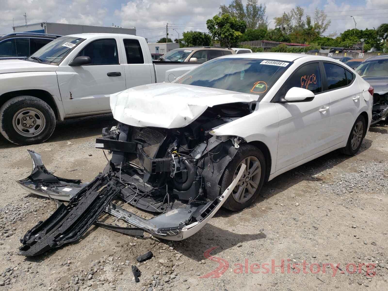 5NPD84LF0JH256323 2018 HYUNDAI ELANTRA