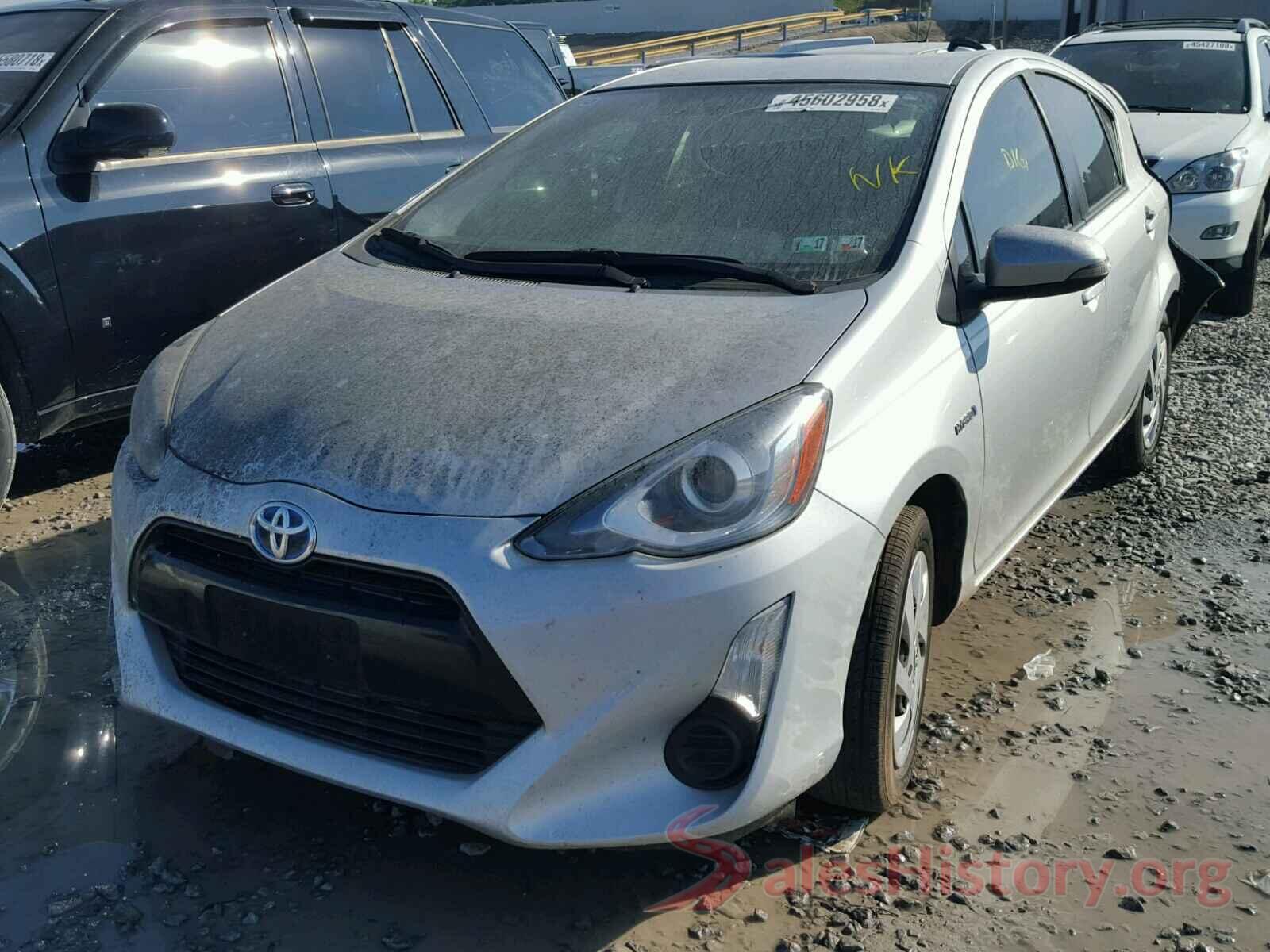 JTDKDTB30F1110359 2015 TOYOTA PRIUS