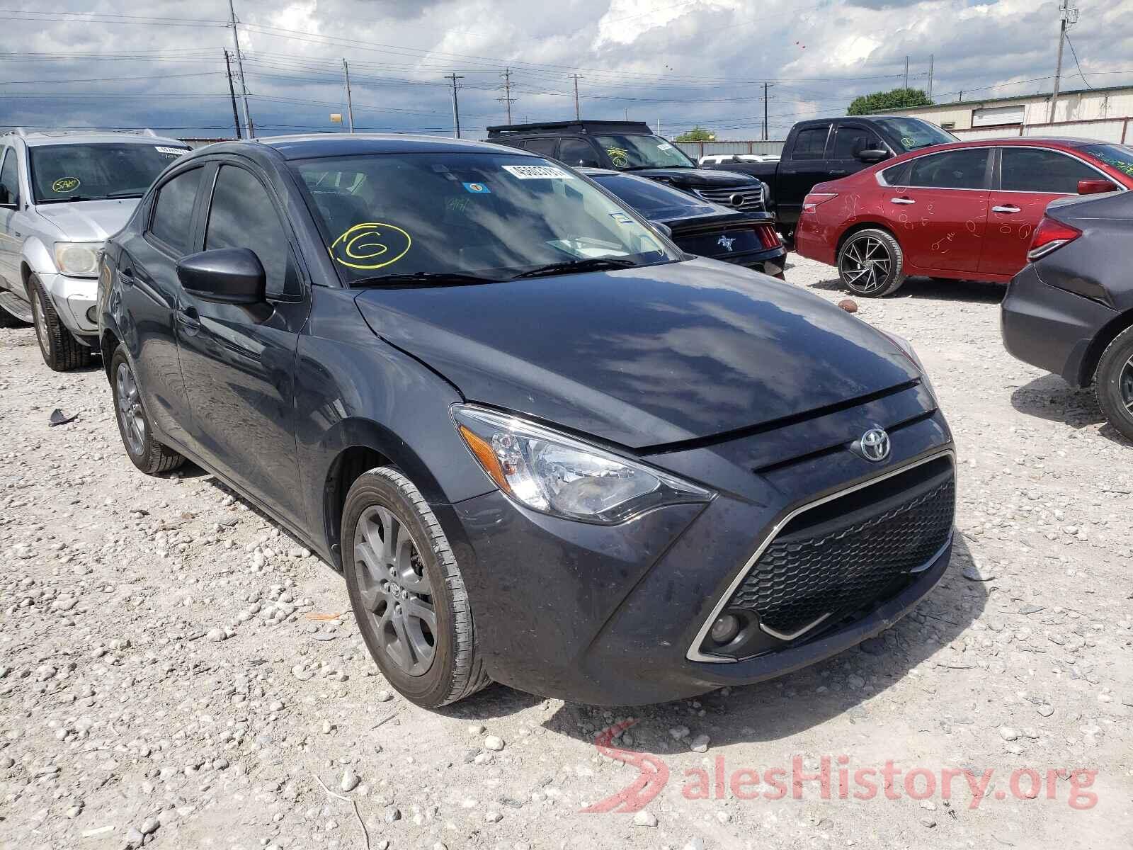 3MYDLBYV6KY528348 2019 TOYOTA YARIS