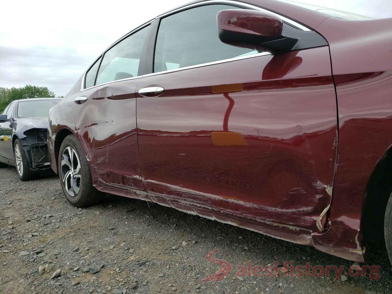 1HGCR2F3XHA285569 2017 HONDA ACCORD