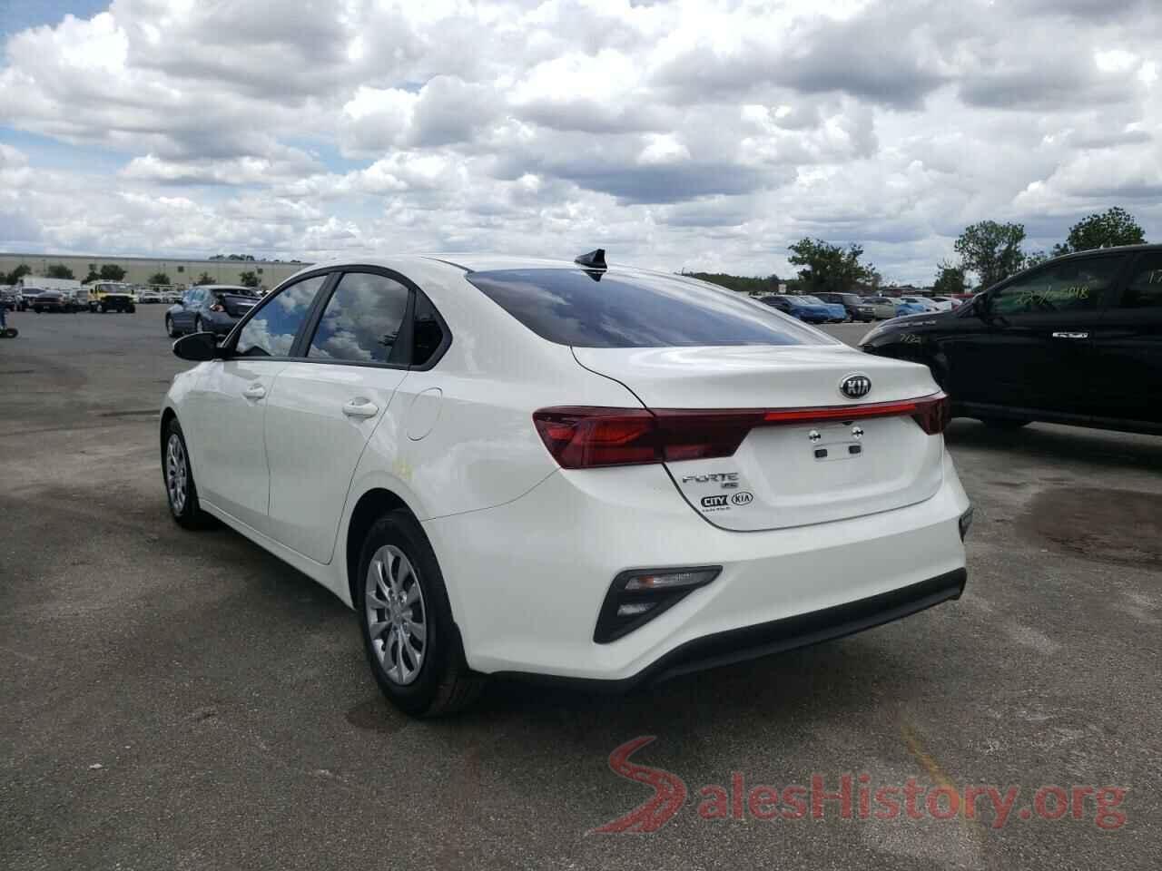 3KPF24AD2ME275850 2021 KIA FORTE