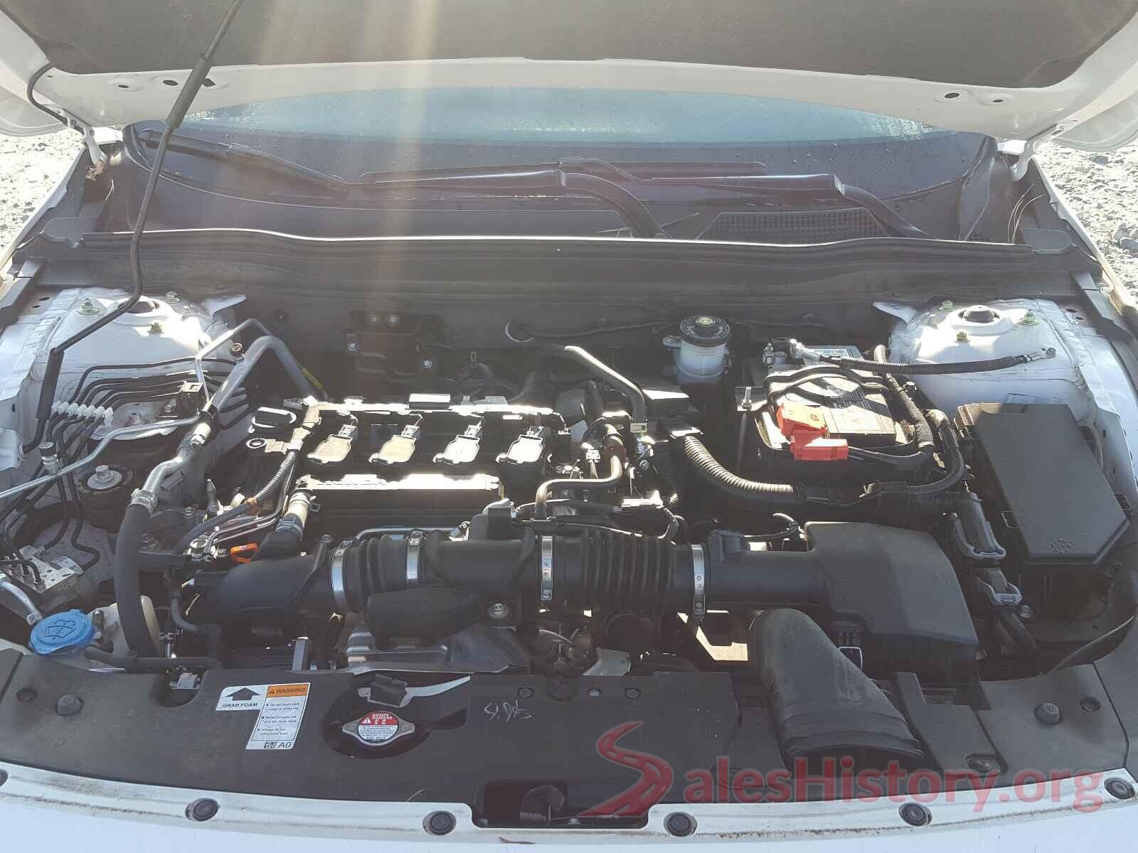 1HGCV1F41JA198115 2018 HONDA ACCORD