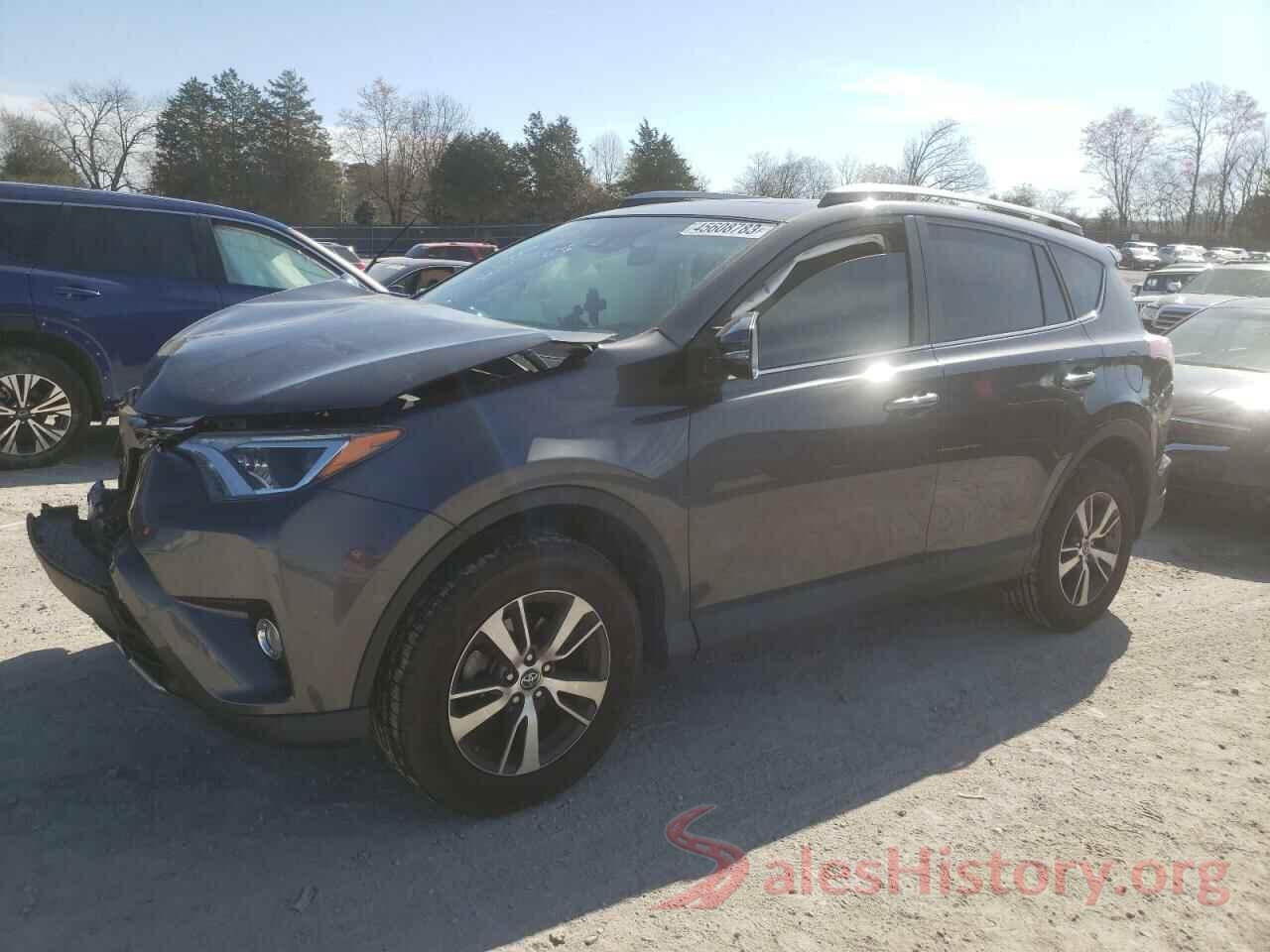 2T3RFREV2JW857562 2018 TOYOTA RAV4