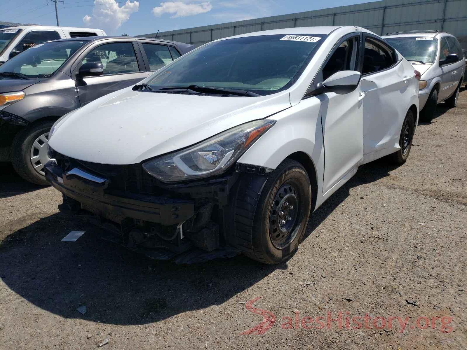 5NPDH4AE8GH666046 2016 HYUNDAI ELANTRA