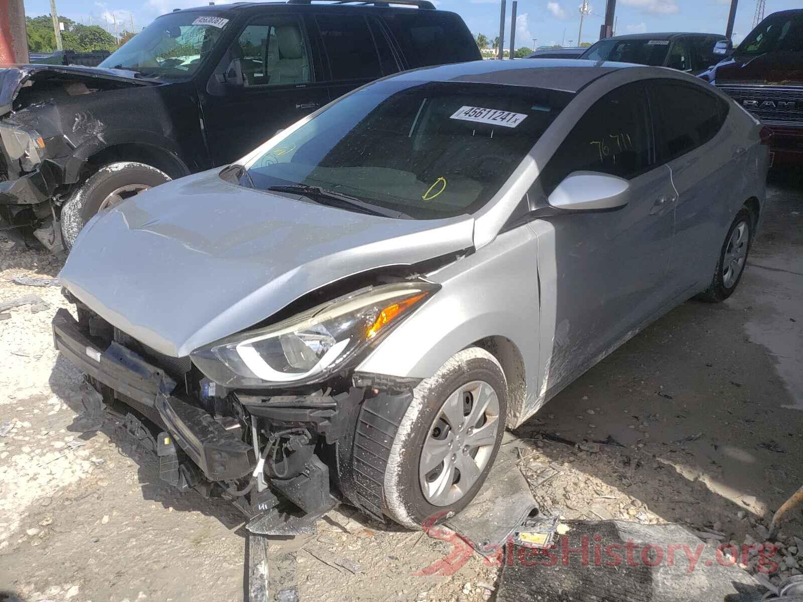 5NPDH4AE1GH717483 2016 HYUNDAI ELANTRA