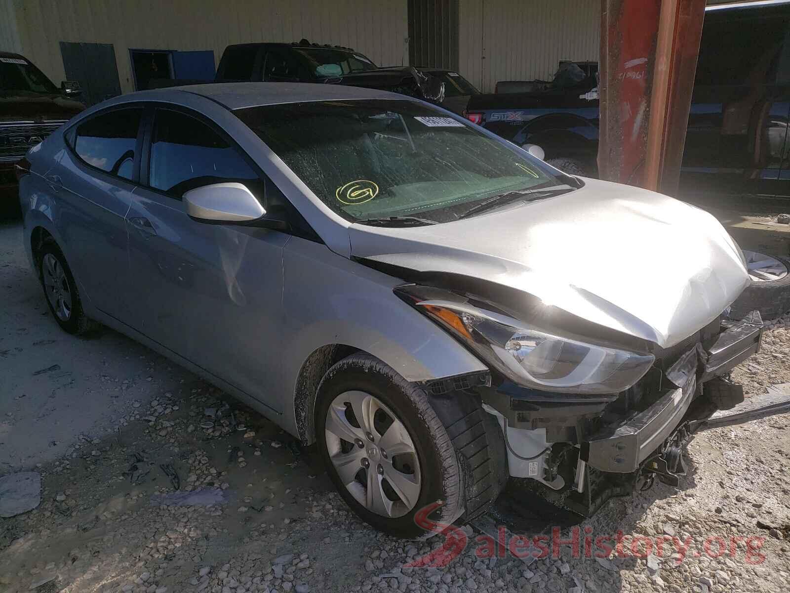 5NPDH4AE1GH717483 2016 HYUNDAI ELANTRA