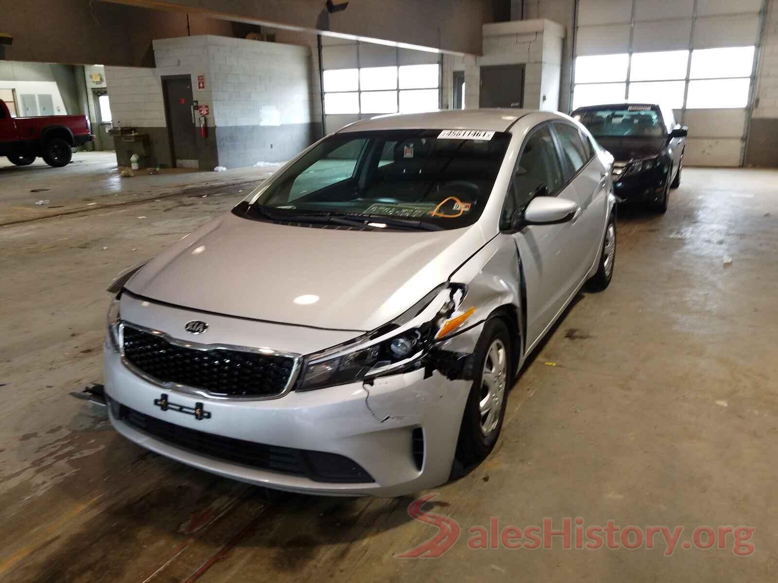 3KPFK4A75HE062049 2017 KIA FORTE