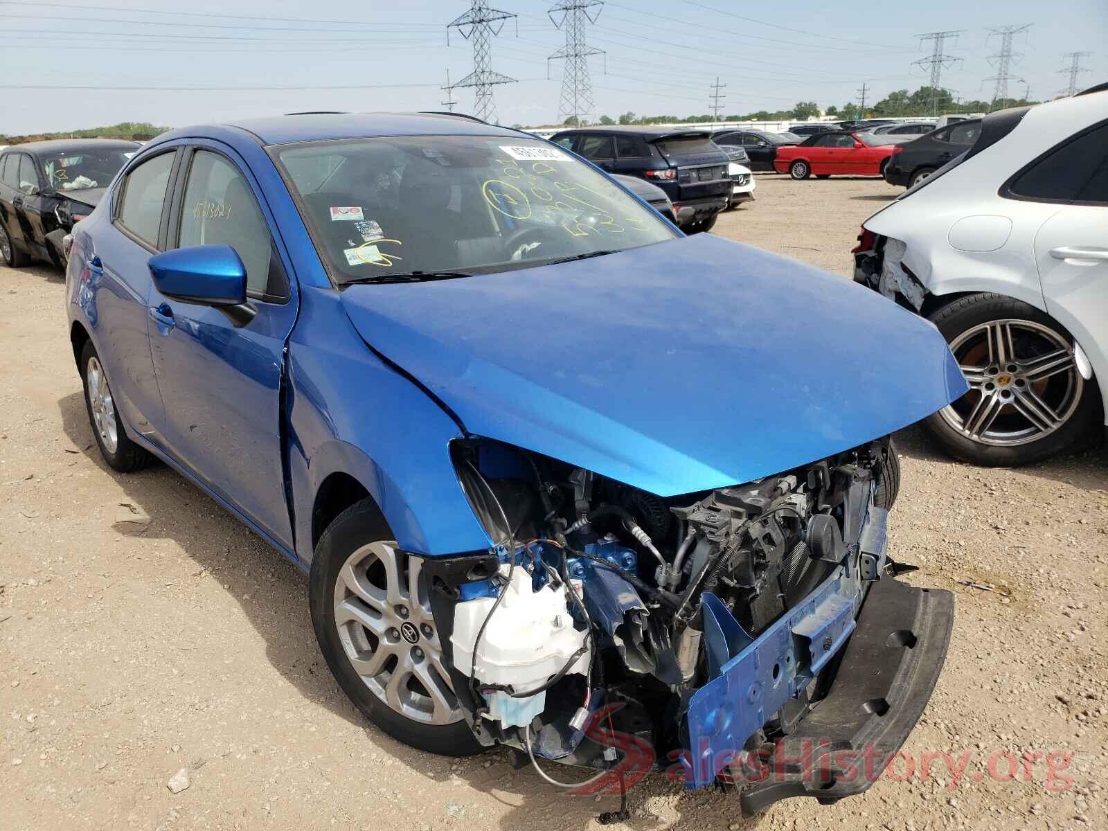 3MYDLBYV8JY329722 2018 TOYOTA YARIS