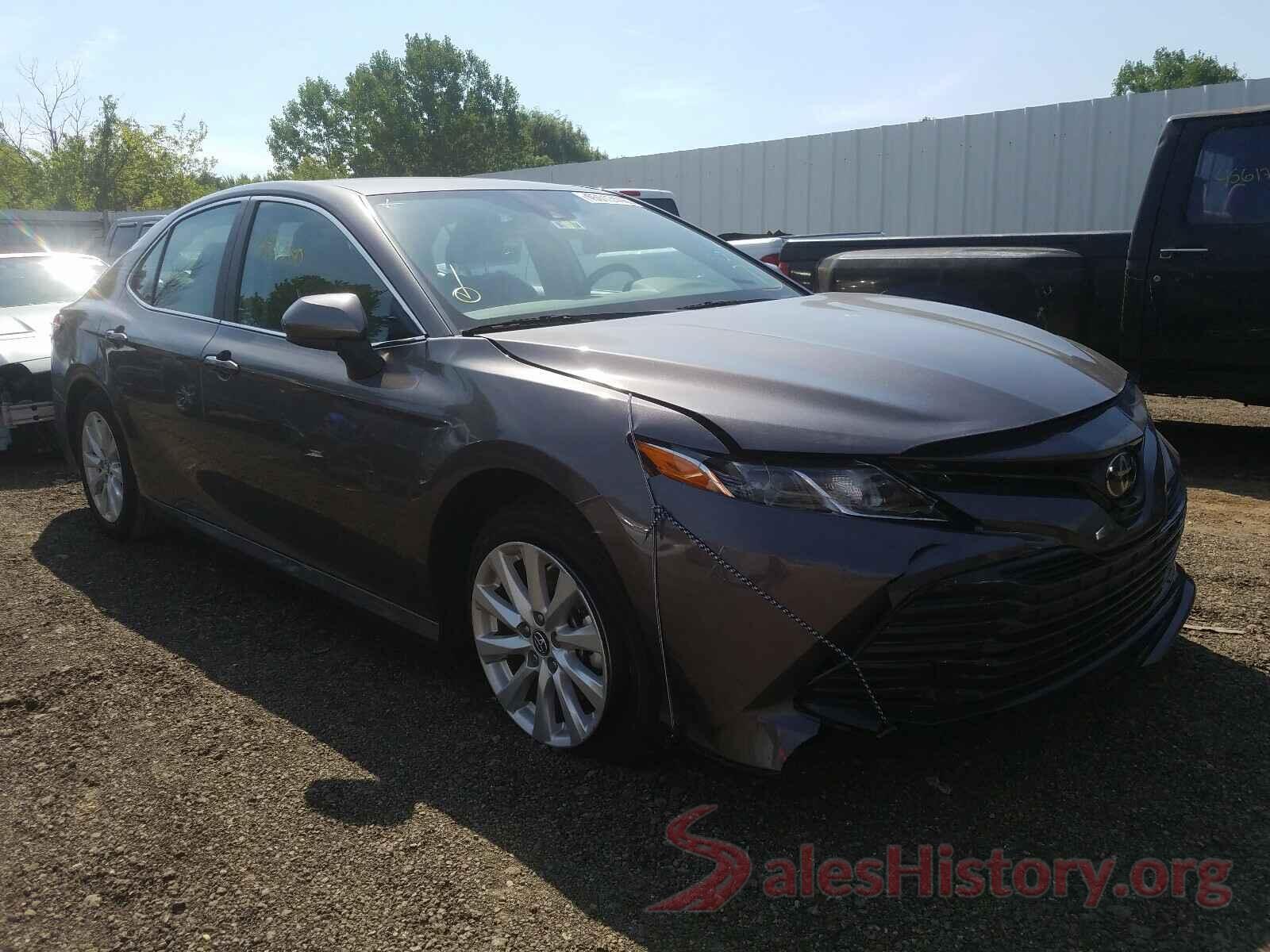 4T1B11HK2KU794752 2019 TOYOTA CAMRY