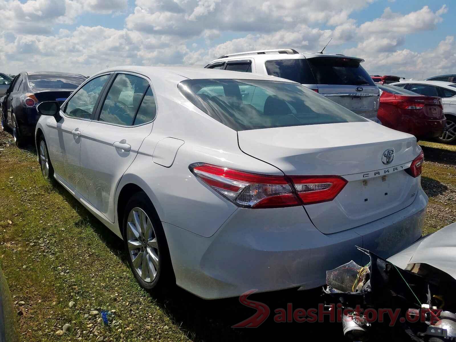 4T1B11HK6JU041787 2018 TOYOTA CAMRY