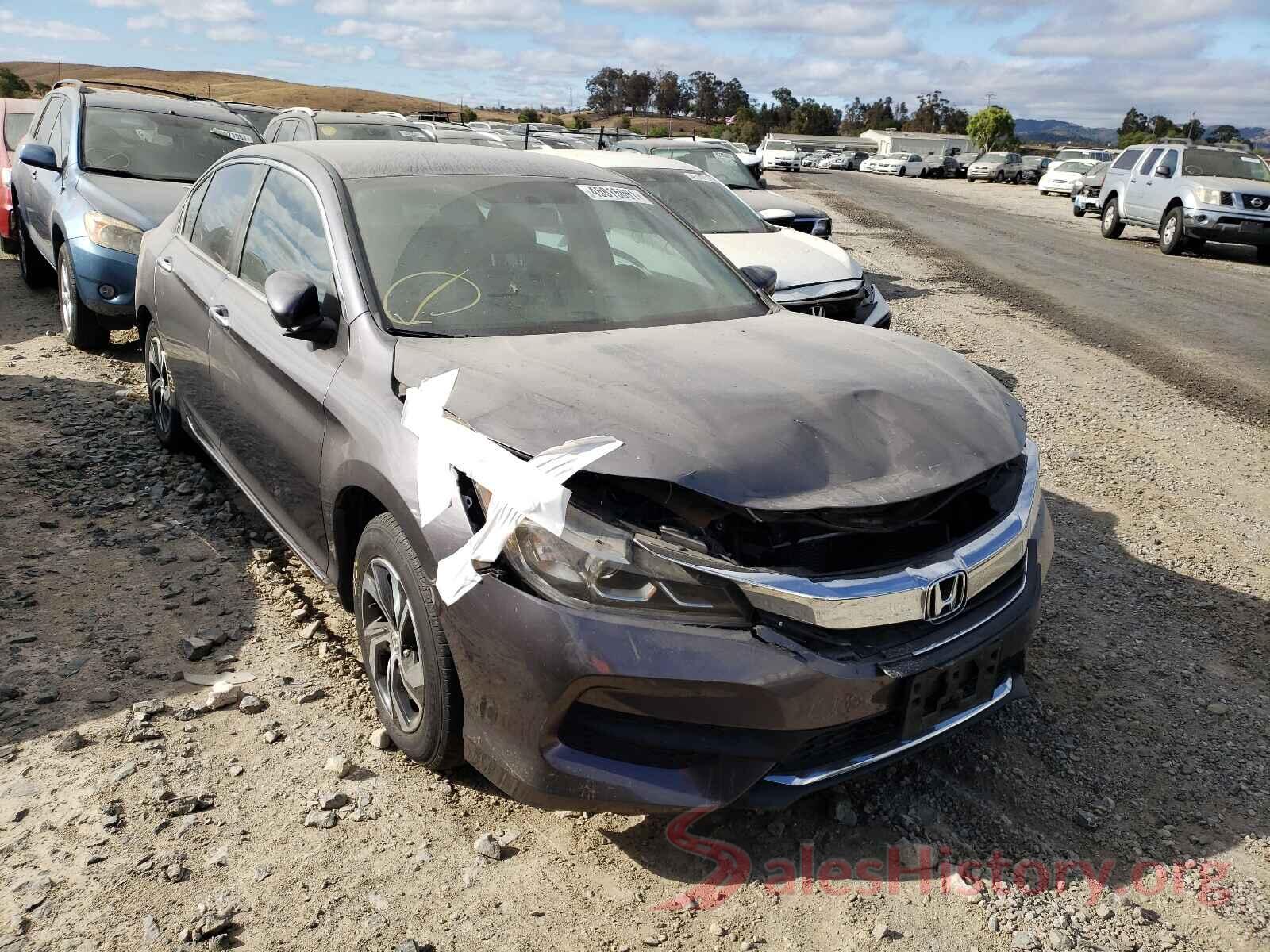 1HGCR2F31HA136385 2017 HONDA ACCORD