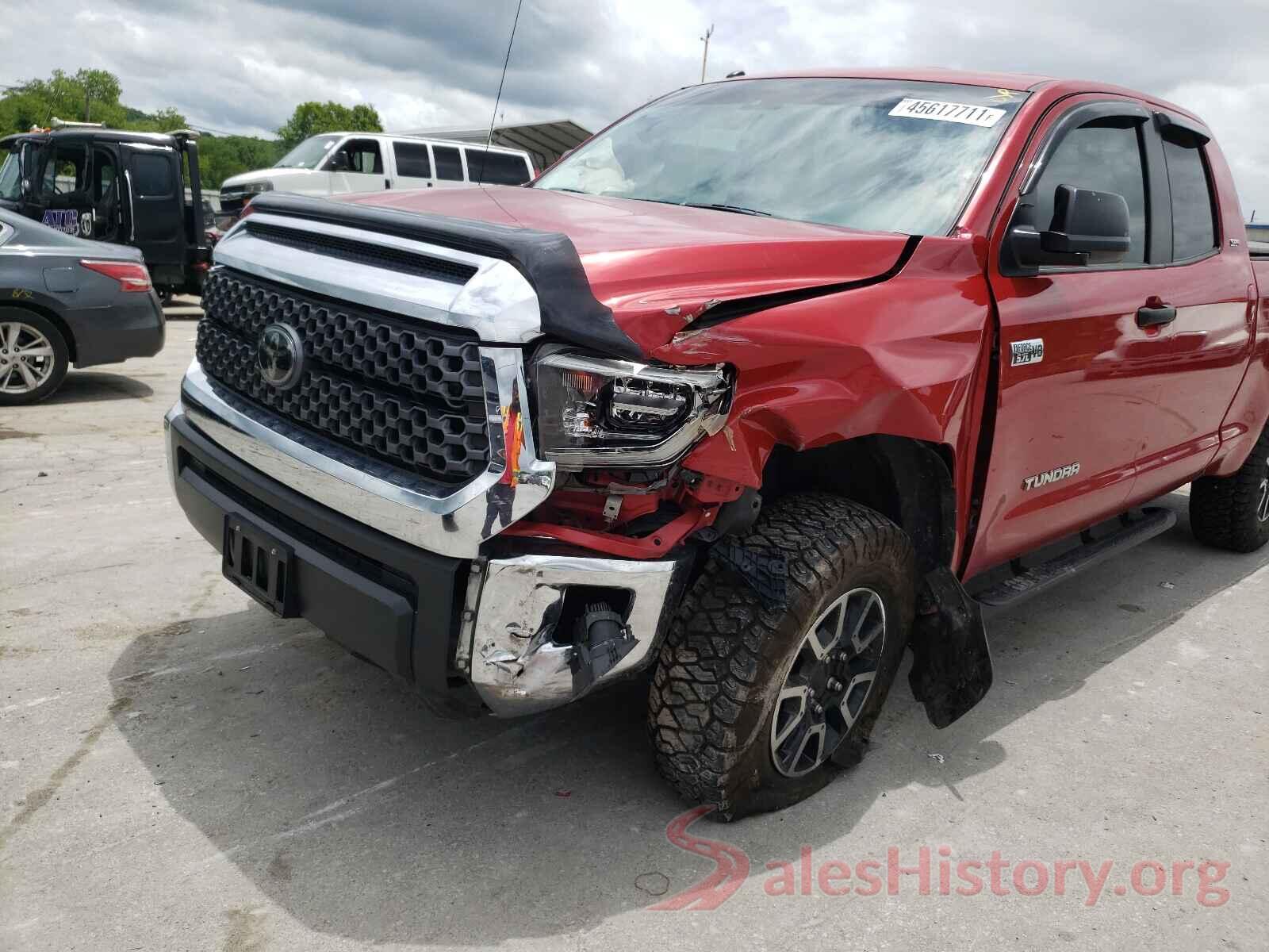 5TFUW5F11JX698592 2018 TOYOTA TUNDRA