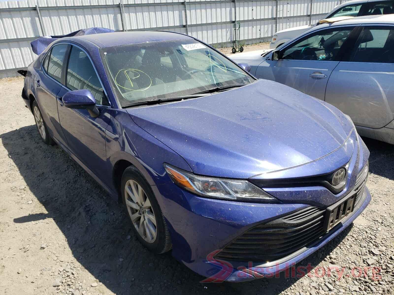 4T1B11HK2JU674528 2018 TOYOTA CAMRY