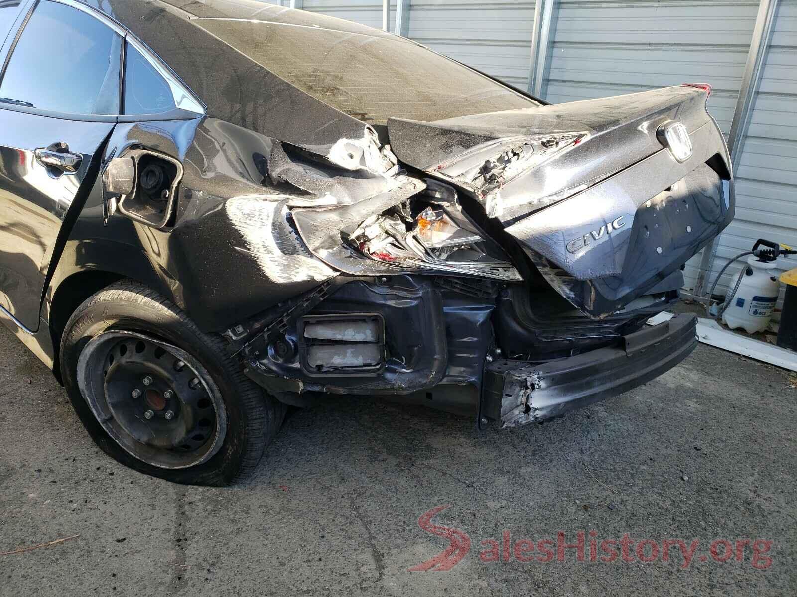 19XFC2E59JE024131 2018 HONDA CIVIC