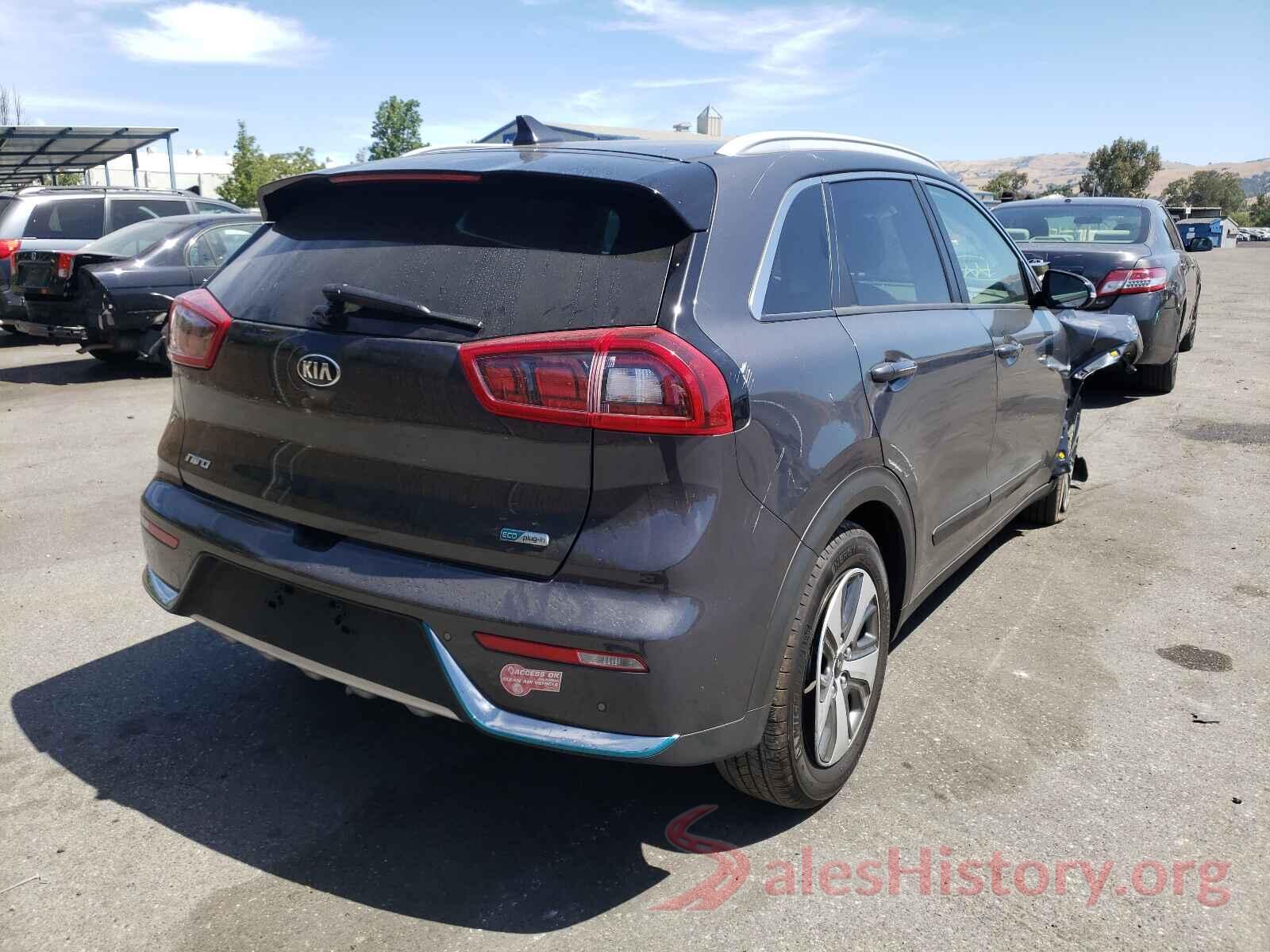 KNDCC3LDXJ5179866 2018 KIA NIRO