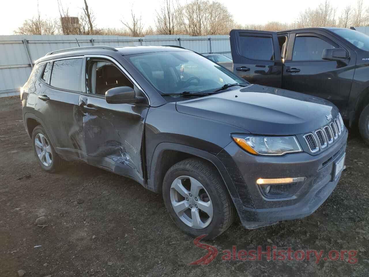 3C4NJDBB0JT270911 2018 JEEP COMPASS