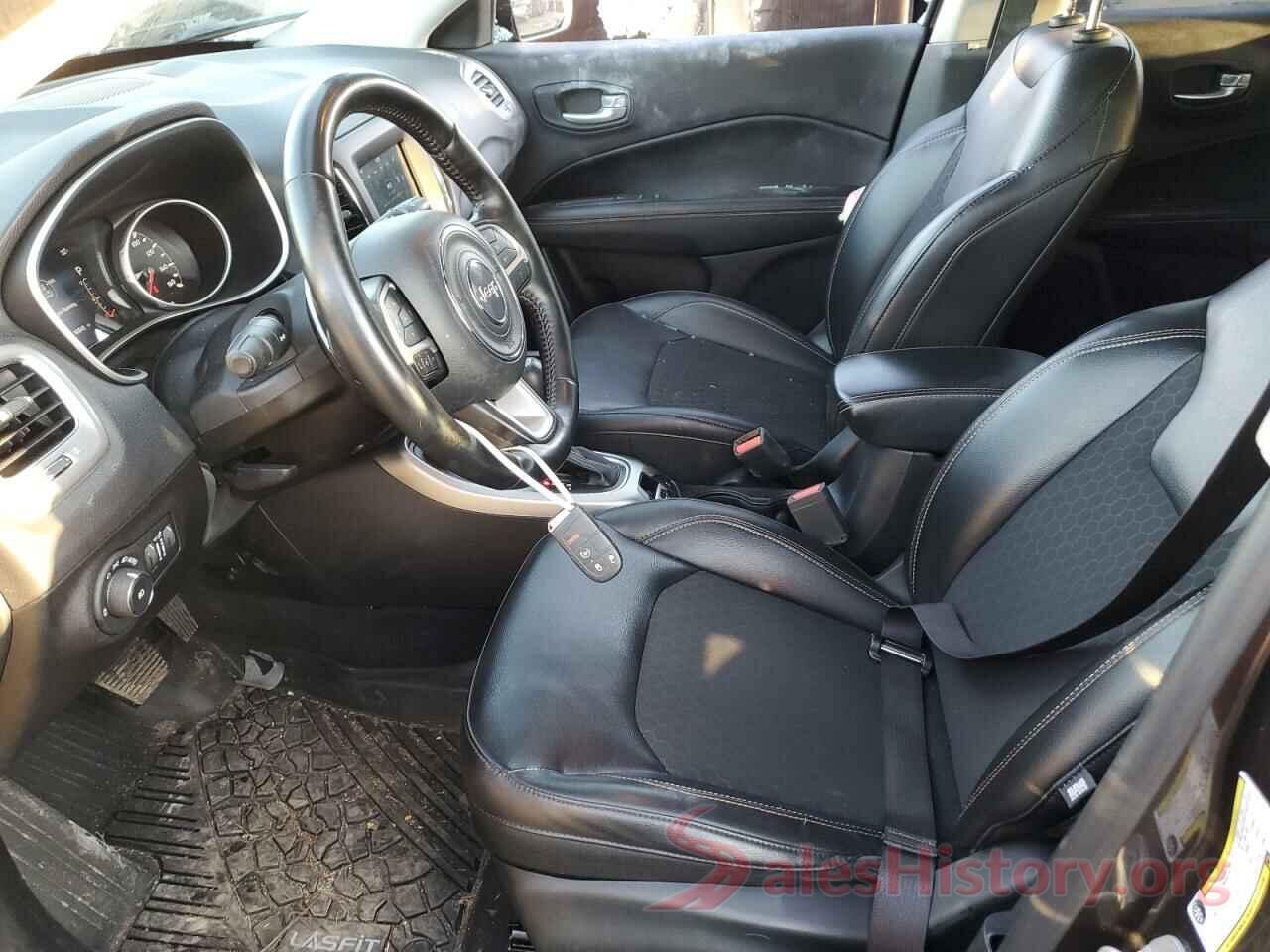 3C4NJDBB0JT270911 2018 JEEP COMPASS