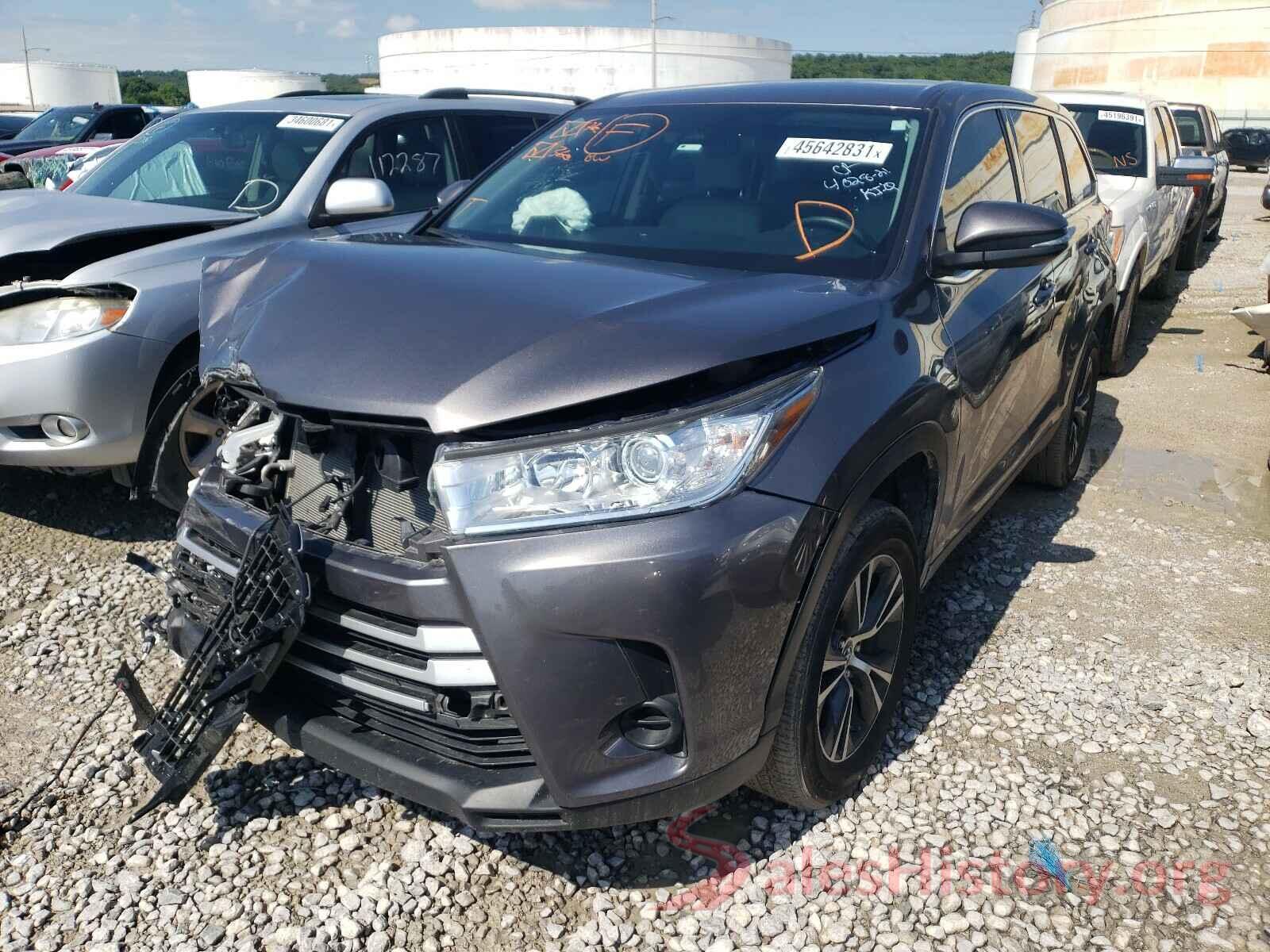 5TDZARFH9KS059862 2019 TOYOTA HIGHLANDER