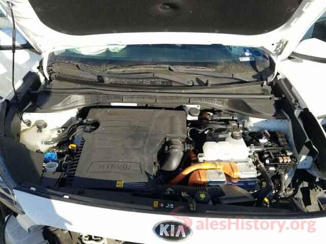 KNDCB3LC3J5161252 2018 KIA NIRO