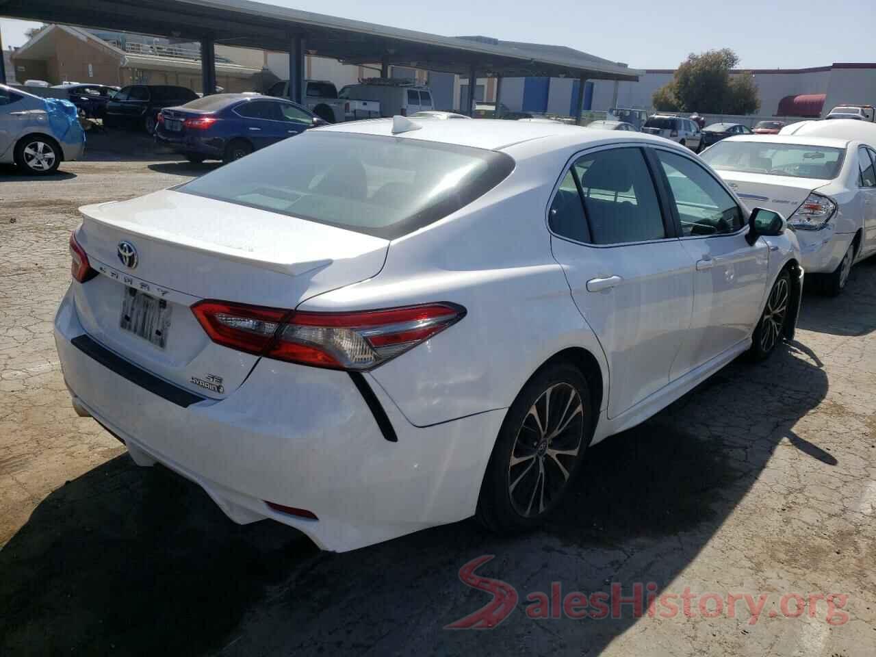 4T1B21HK4JU007991 2018 TOYOTA CAMRY