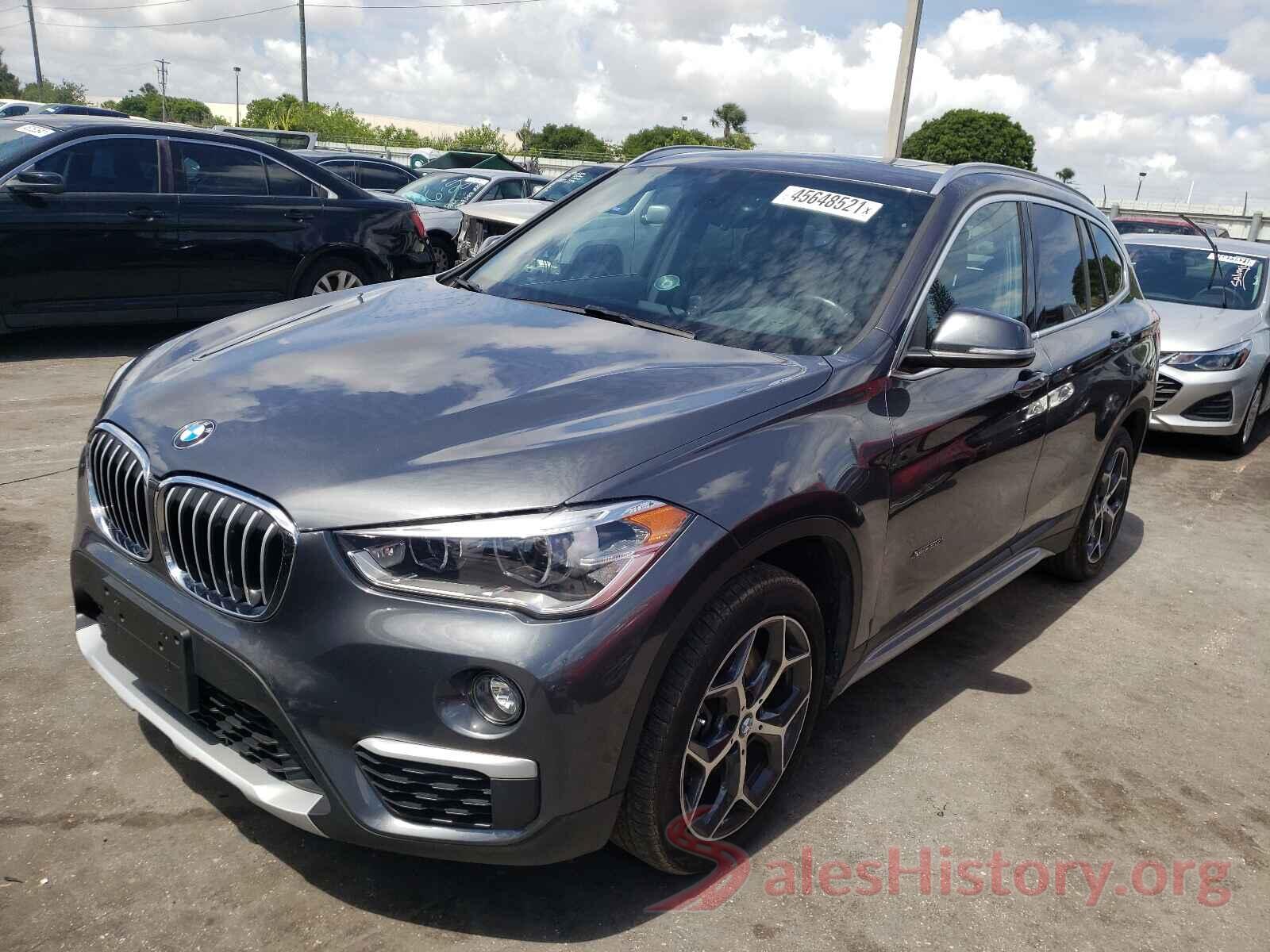 WBXHT3Z35H4A52050 2017 BMW X1