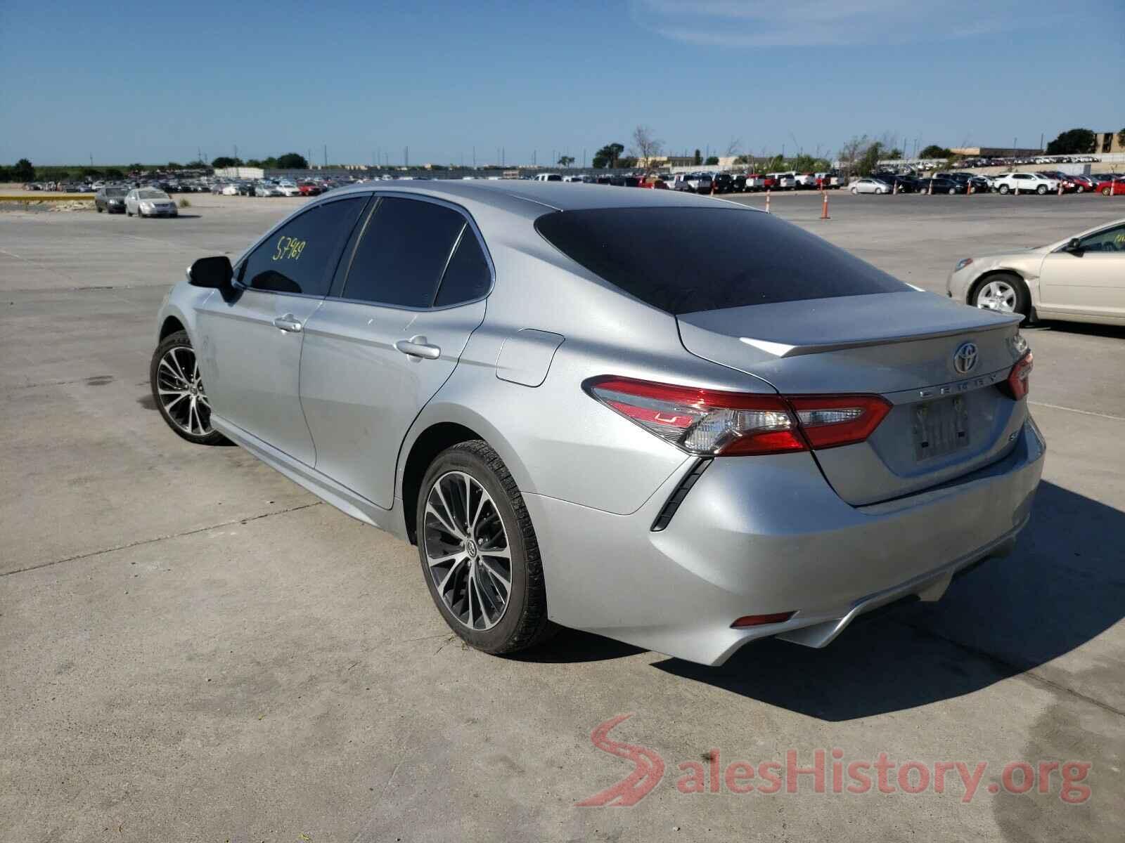 JTNB11HK8J3020915 2018 TOYOTA CAMRY