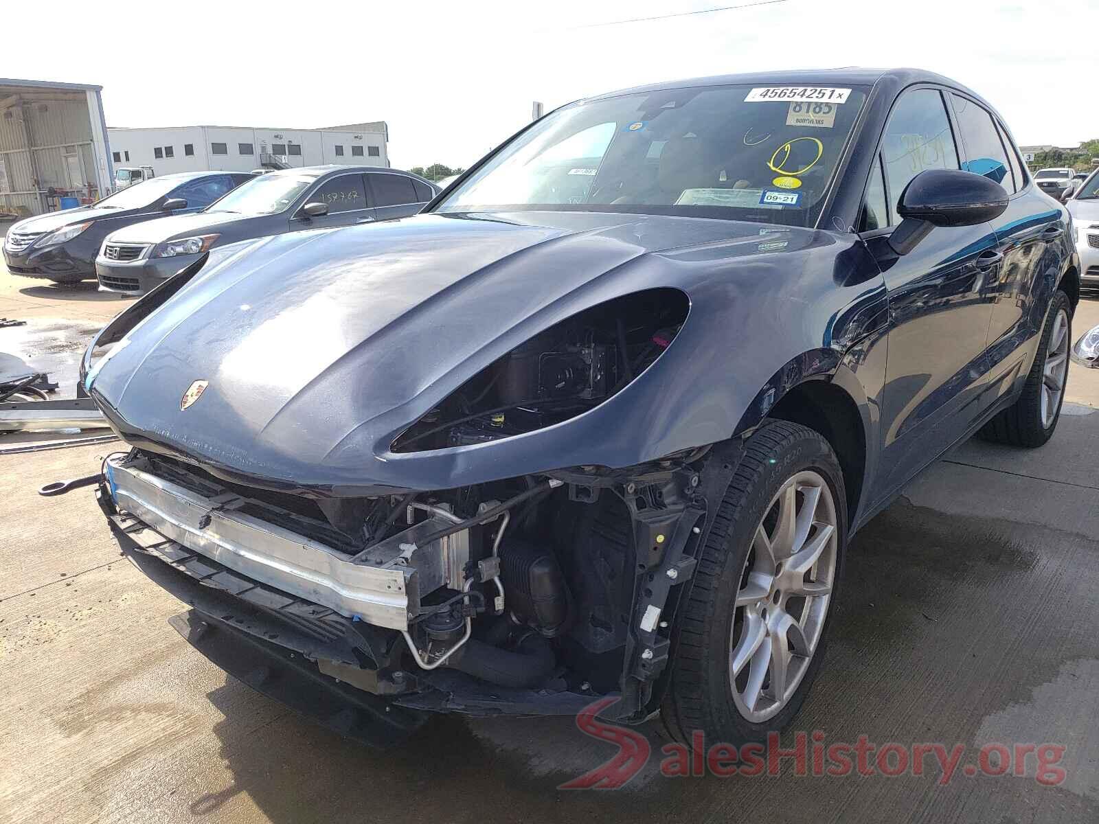 WP1AA2A57JLB05916 2018 PORSCHE MACAN