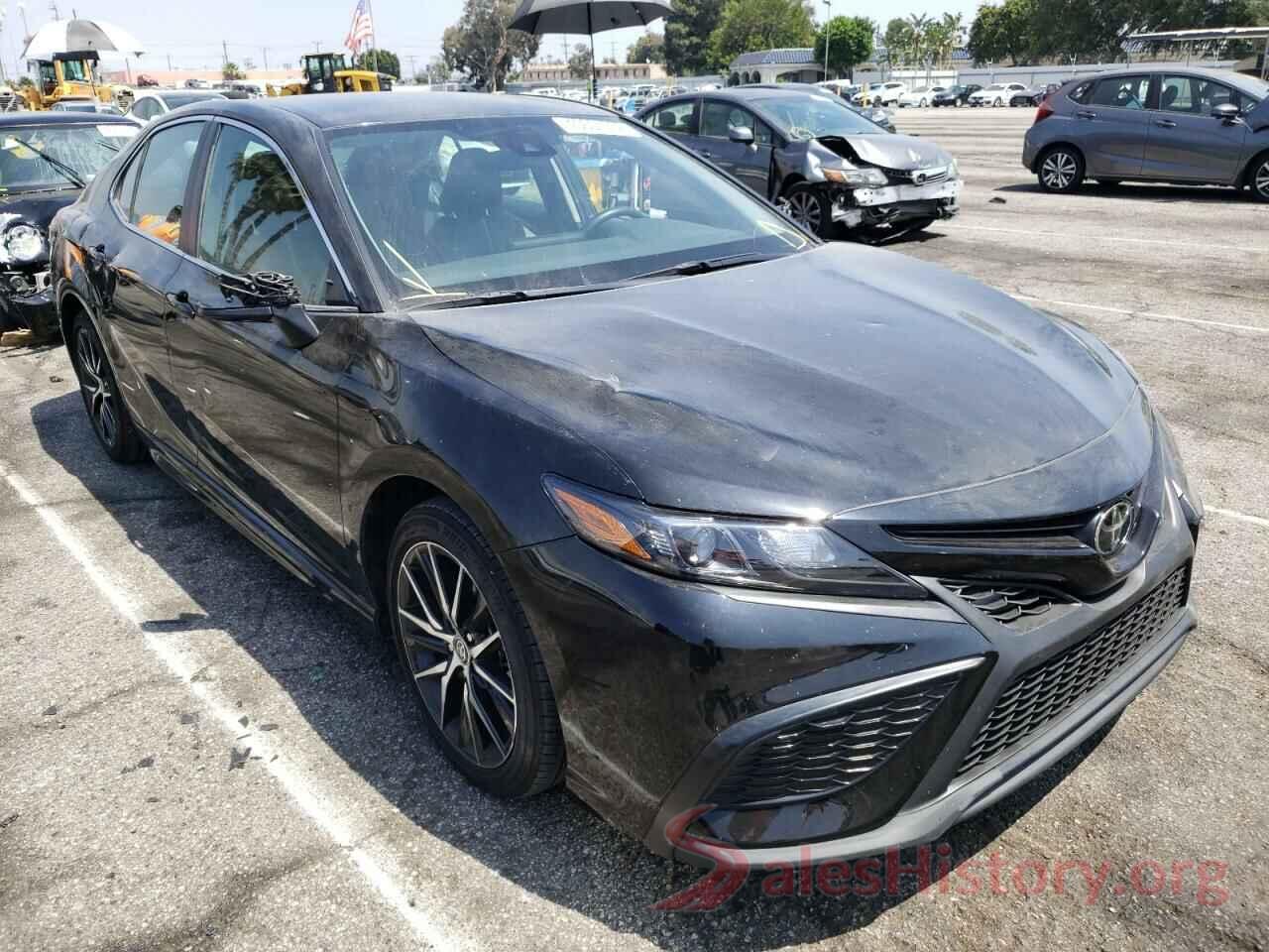 4T1G11AK7MU469050 2021 TOYOTA CAMRY