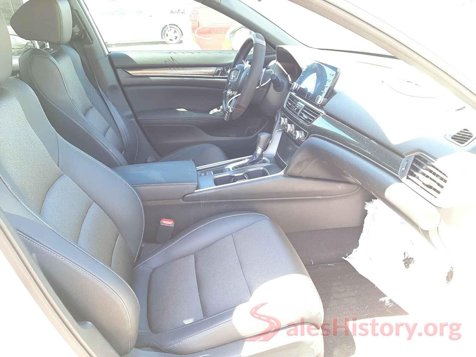 1HGCV1F38JA165183 2018 HONDA ACCORD