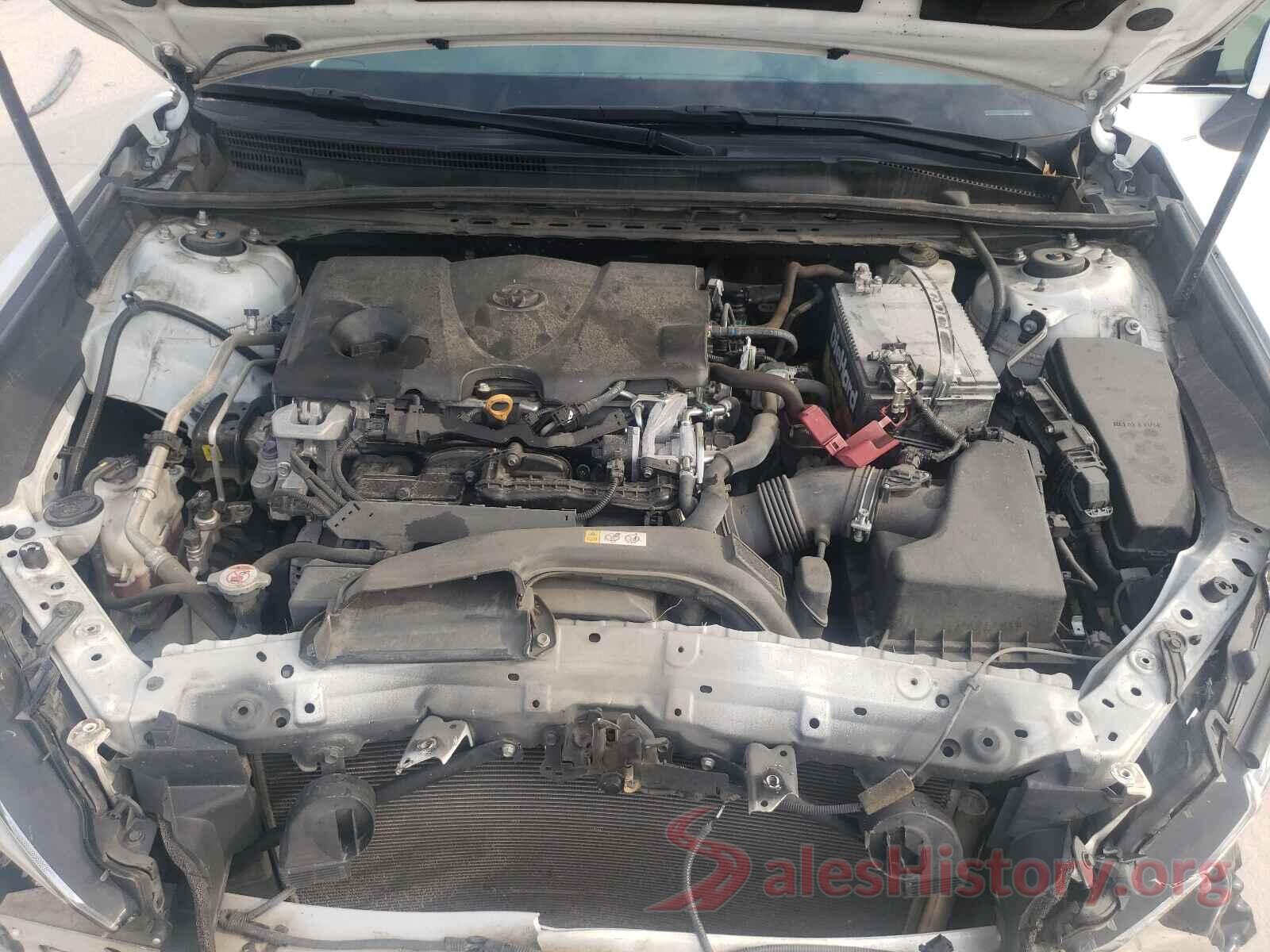 4T1B11HK7JU030619 2018 TOYOTA CAMRY