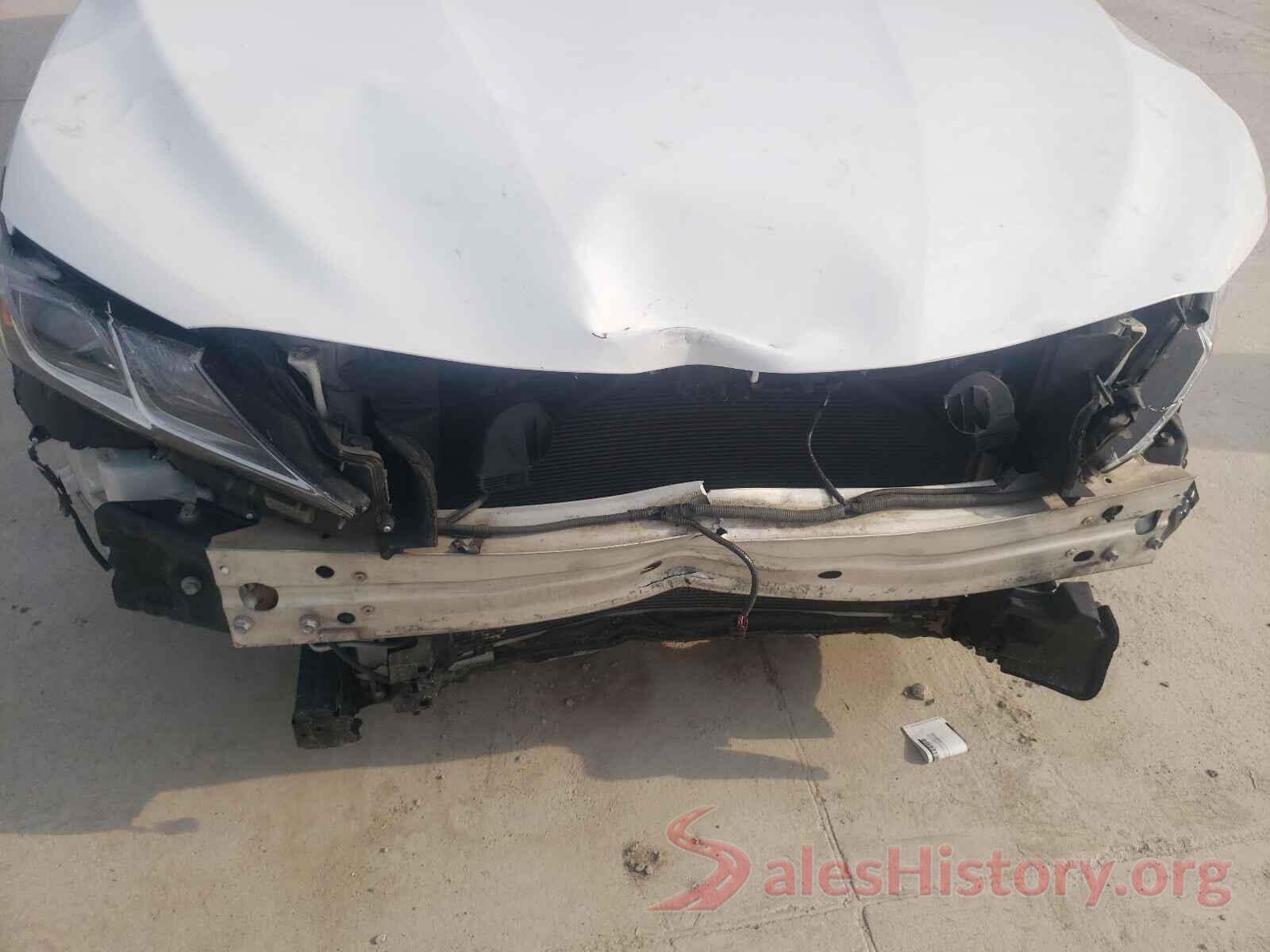 4T1B11HK7JU030619 2018 TOYOTA CAMRY