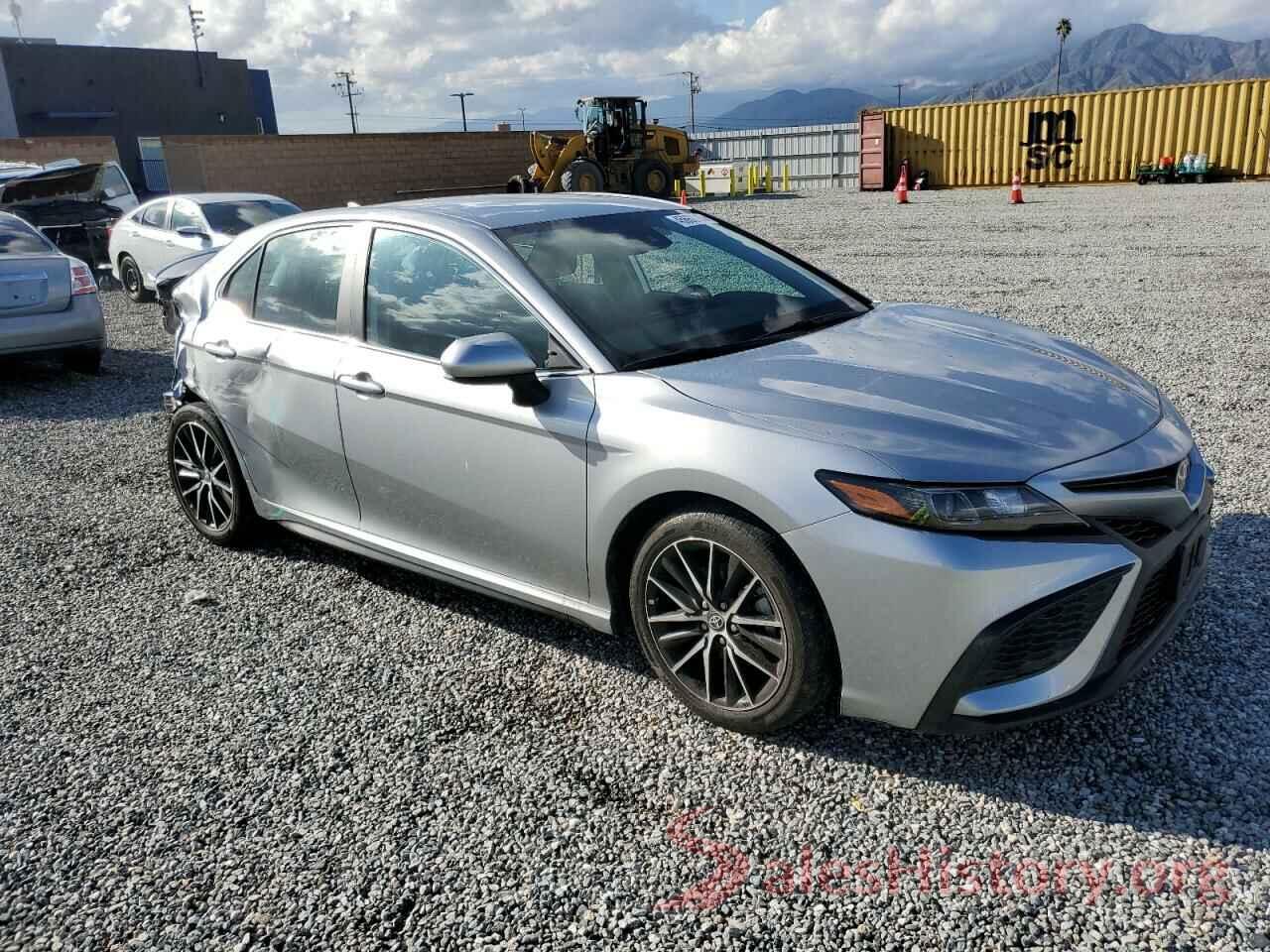 4T1G11AK9MU545139 2021 TOYOTA CAMRY