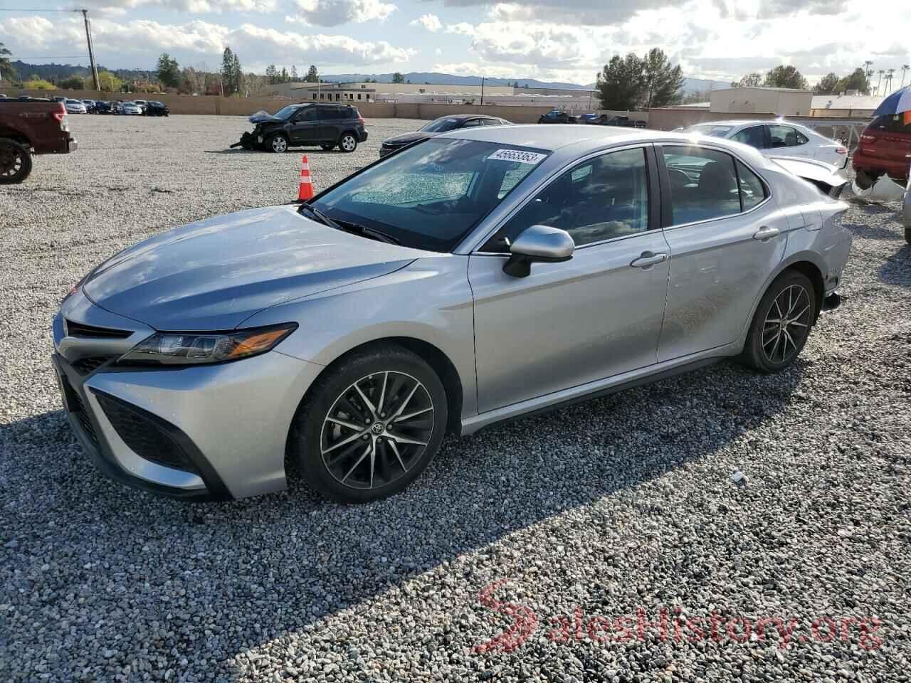 4T1G11AK9MU545139 2021 TOYOTA CAMRY