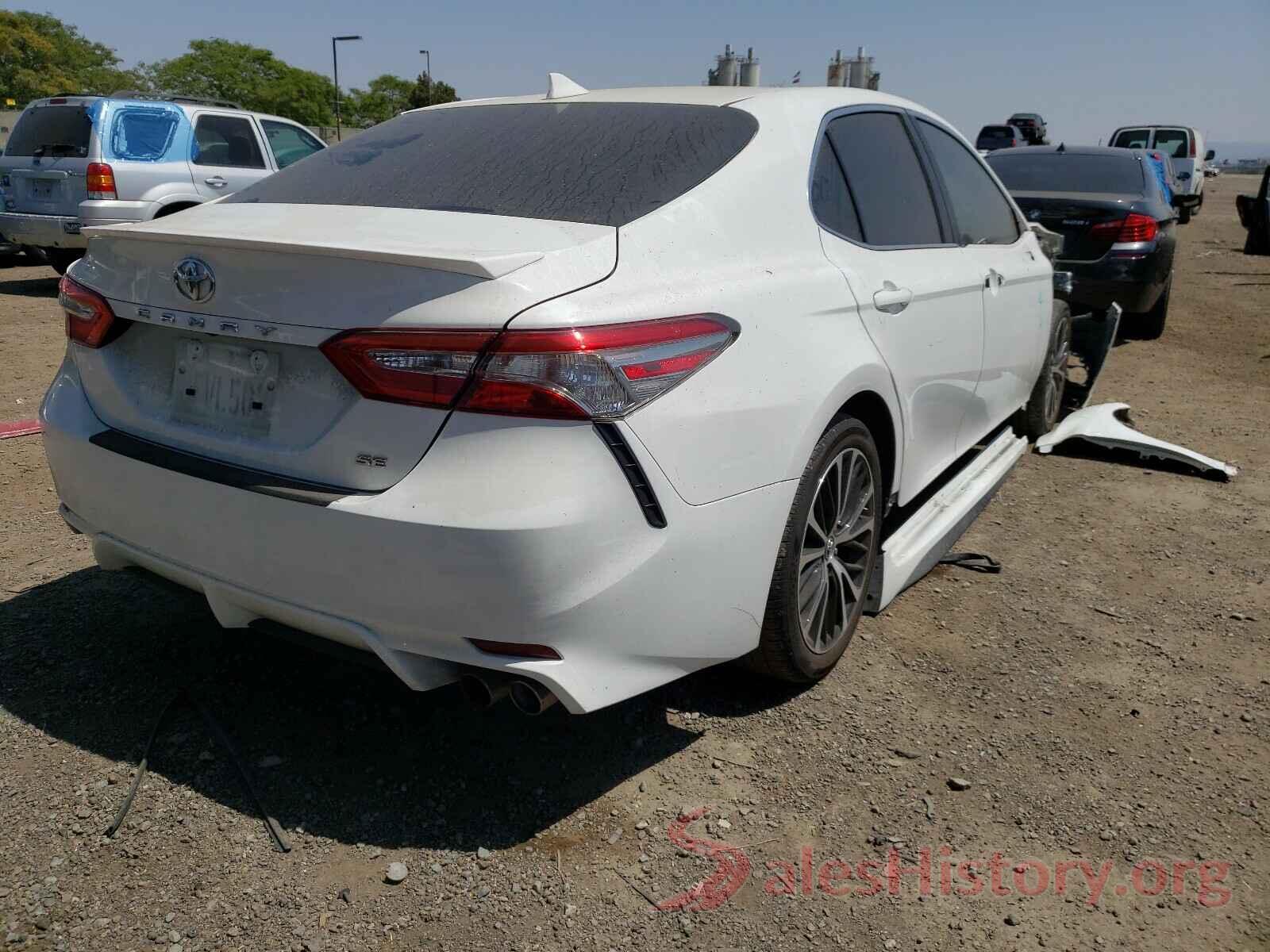 4T1B11HK1KU688566 2019 TOYOTA CAMRY