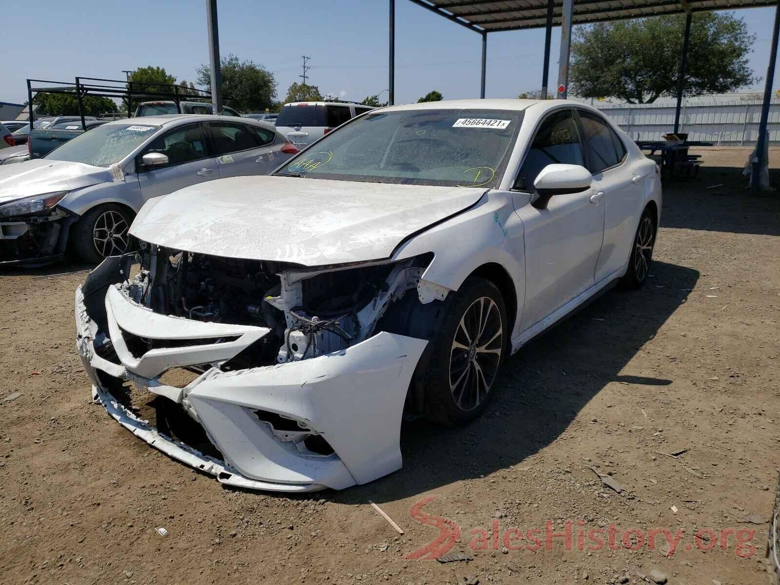 4T1B11HK1KU688566 2019 TOYOTA CAMRY