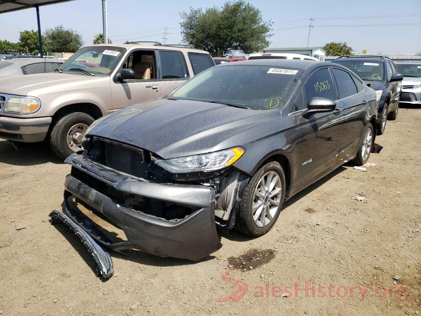 3FA6P0LU3HR385477 2017 FORD FUSION