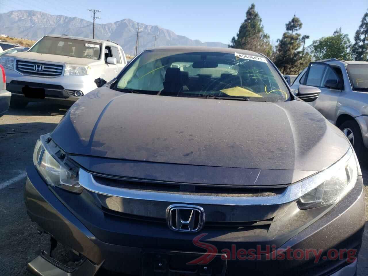 2HGFC2F52JH571004 2018 HONDA CIVIC