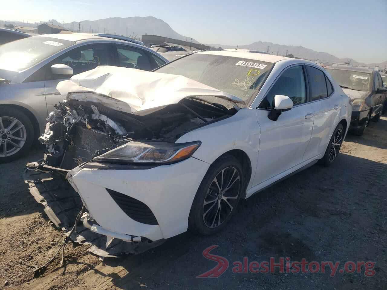 4T1G11AK3LU327146 2020 TOYOTA CAMRY