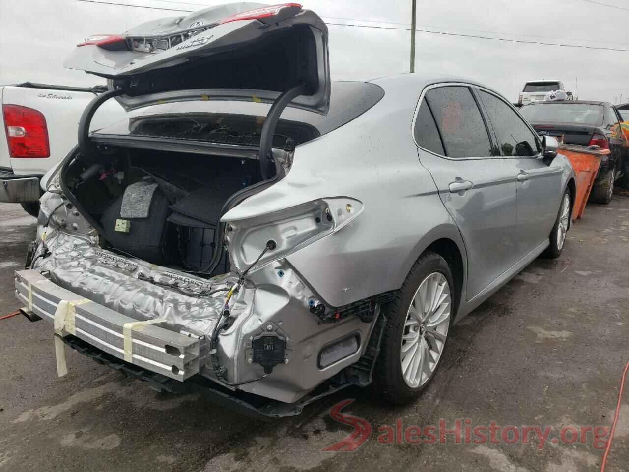 4T1B21HK2KU011085 2019 TOYOTA CAMRY