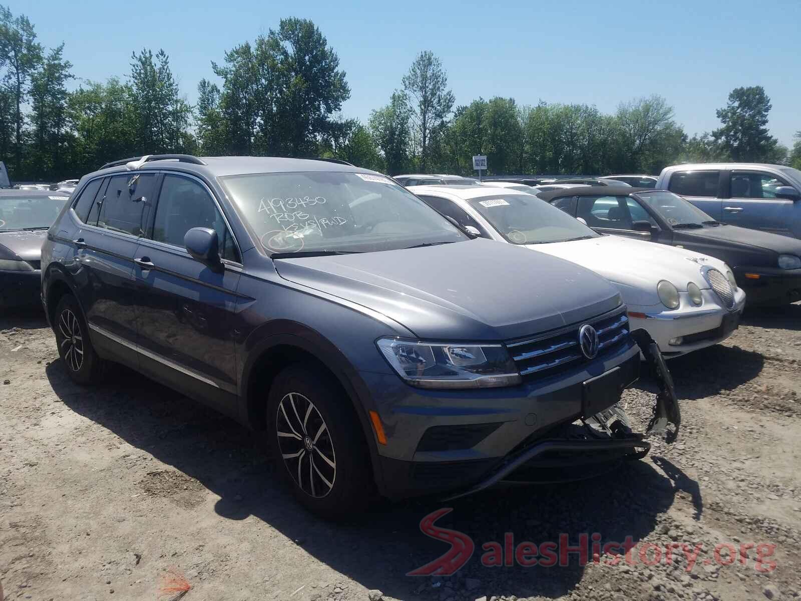 3VV2B7AXXMM049945 2021 VOLKSWAGEN TIGUAN