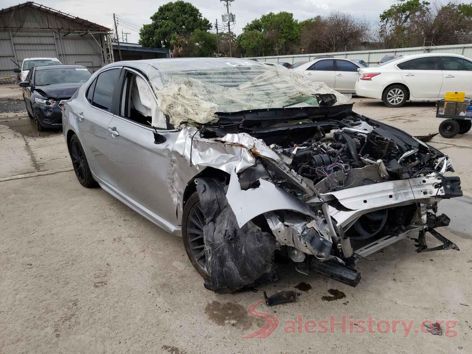 4T1B11HK4KU211159 2019 TOYOTA CAMRY