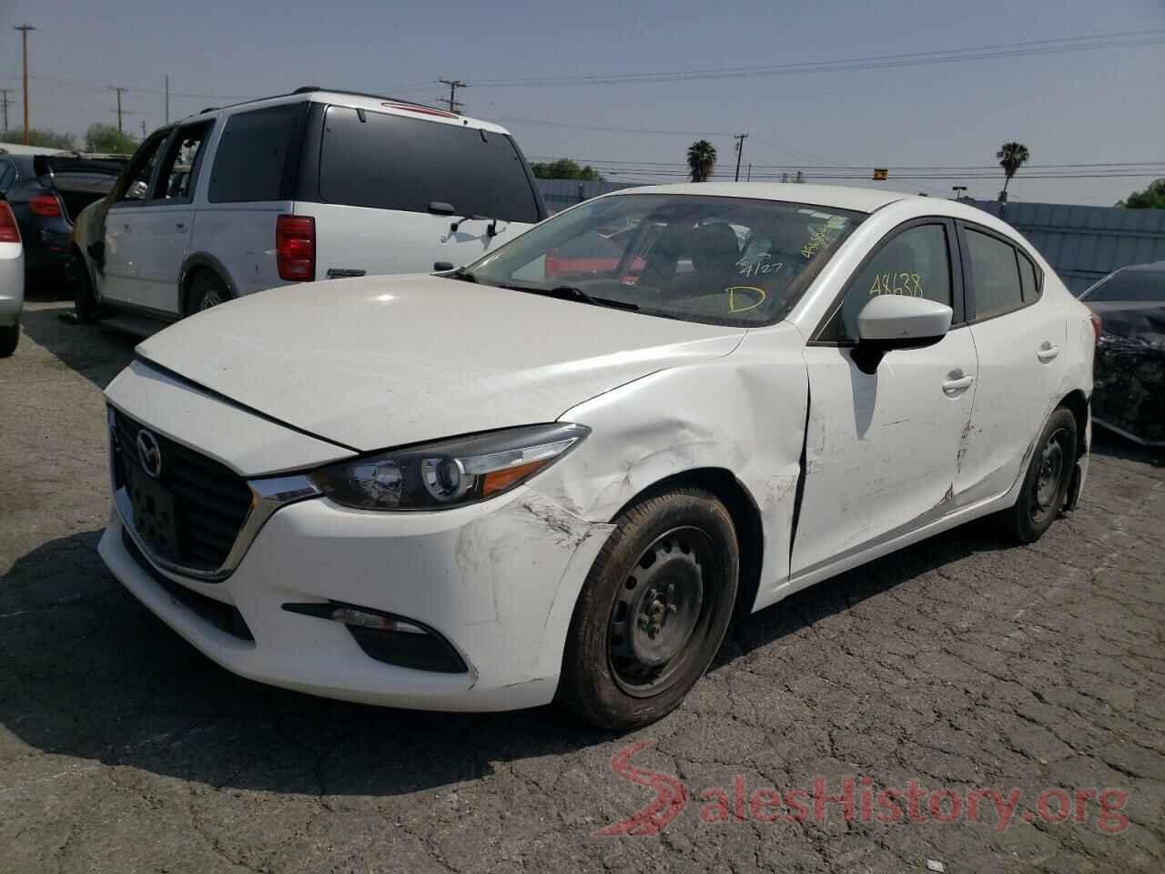 3MZBN1U78JM226385 2018 MAZDA 3