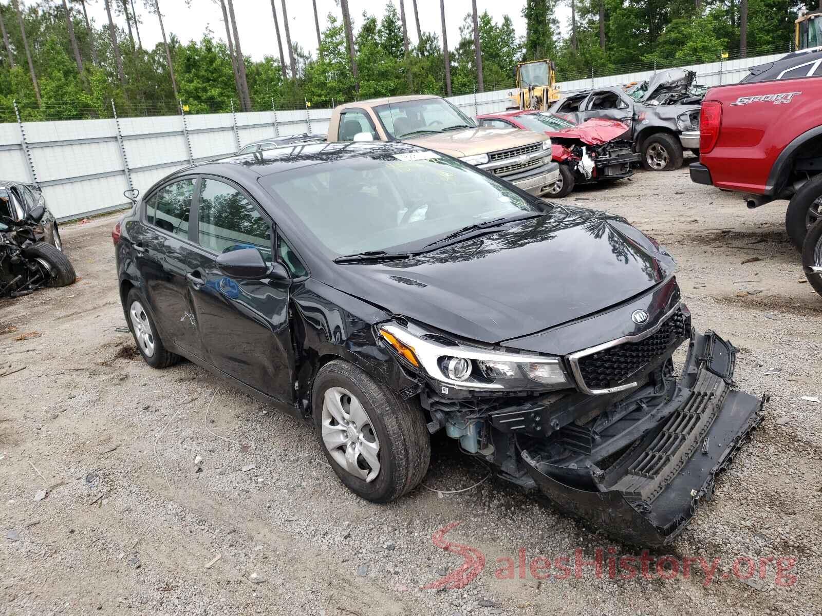 3KPFK4A76HE110240 2017 KIA FORTE