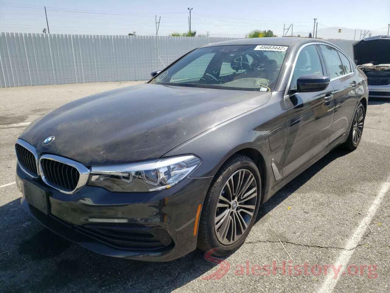 WBAJA9C59KB392624 2019 BMW 5 SERIES