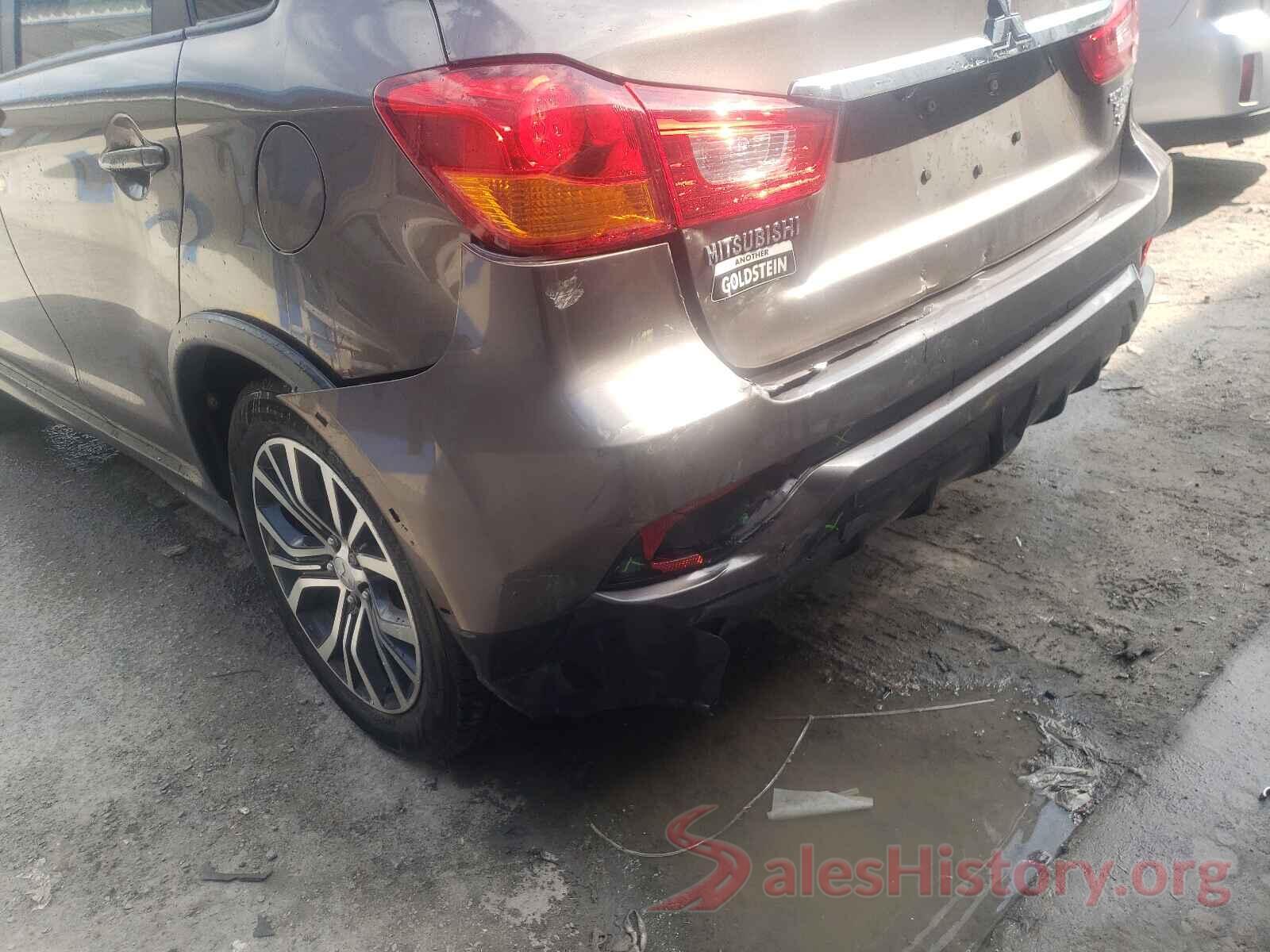 JA4AR3AW9JZ026201 2018 MITSUBISHI OUTLANDER