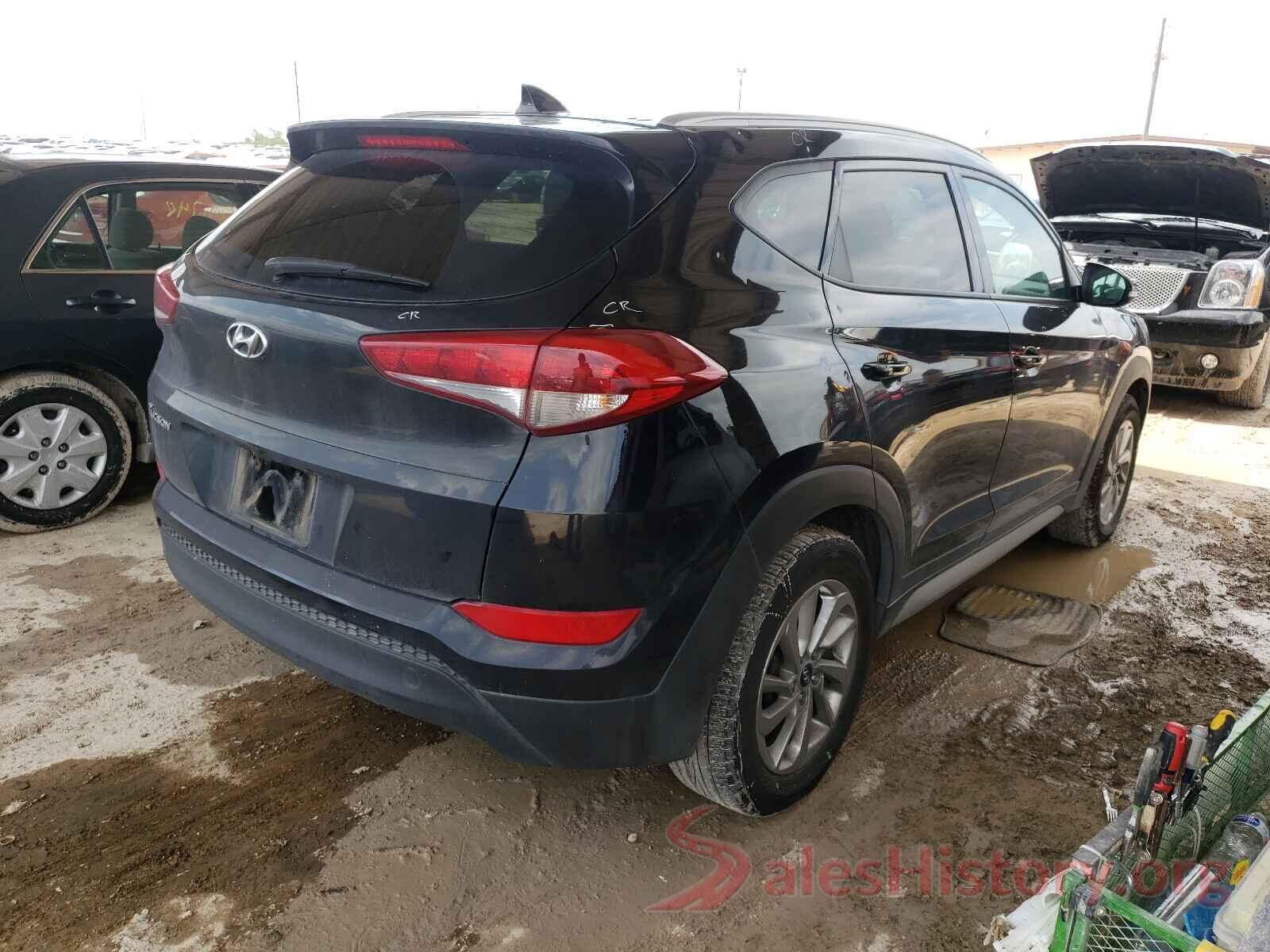 KM8J33A4XHU479638 2017 HYUNDAI TUCSON